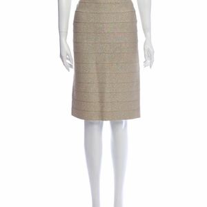 CARMEN MARC VALVO. SIZE.L